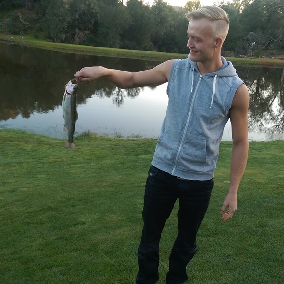 Meet your Posher, Chiel - Picture 1 of 1